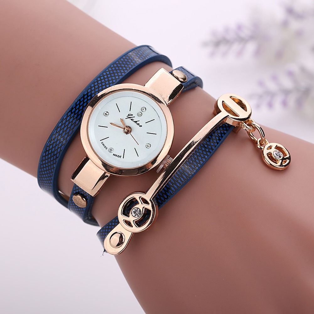 Women's Casual Round Quartz Watch with Leather Strap